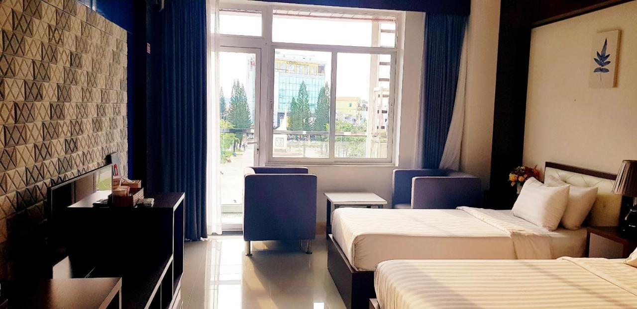 Quoc Thanh Hotel Long Khanh Экстерьер фото