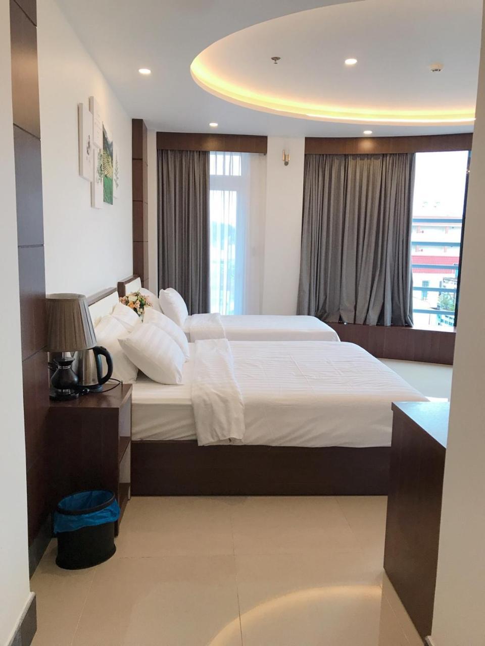 Quoc Thanh Hotel Long Khanh Экстерьер фото