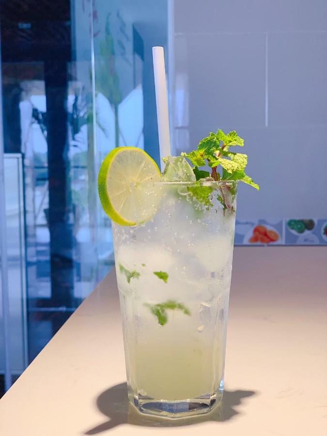 Quoc Thanh Hotel Long Khanh Экстерьер фото