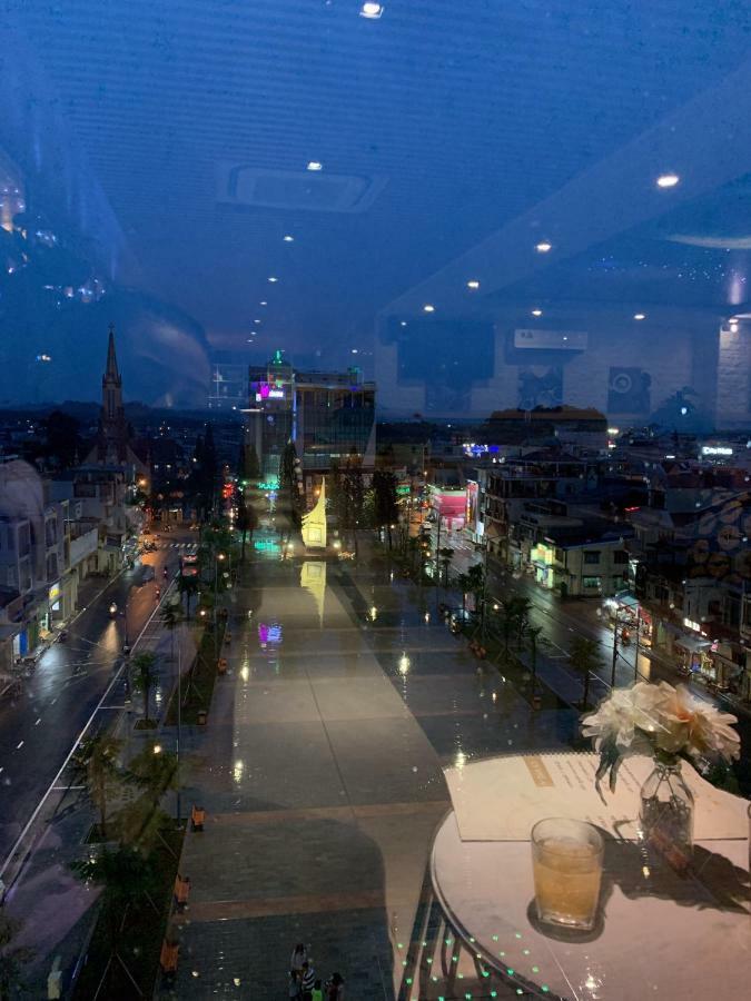 Quoc Thanh Hotel Long Khanh Экстерьер фото