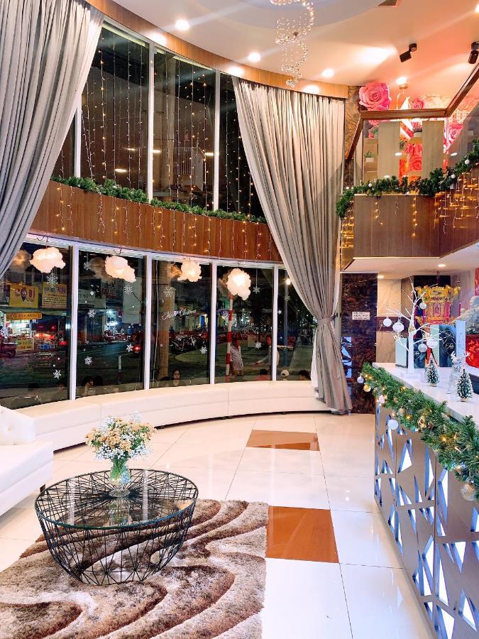 Quoc Thanh Hotel Long Khanh Экстерьер фото